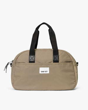 Day Gweneth RE-S 1Nighter