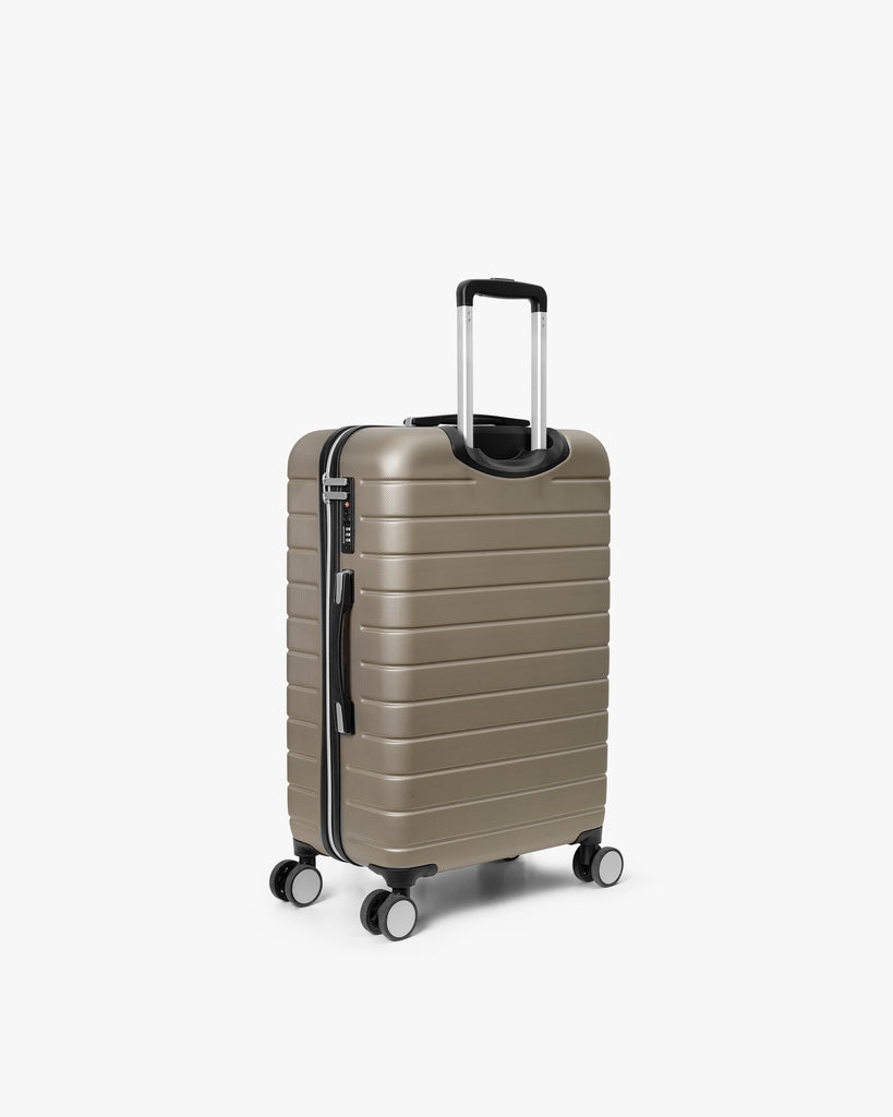 Day CPT 24" Suitcase Lux