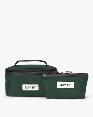 Day Gweneth RE-S Cosmetic Set2