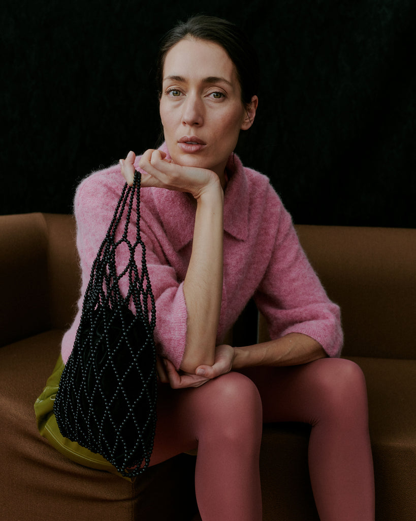 Day Pearly Velvet Shoulder