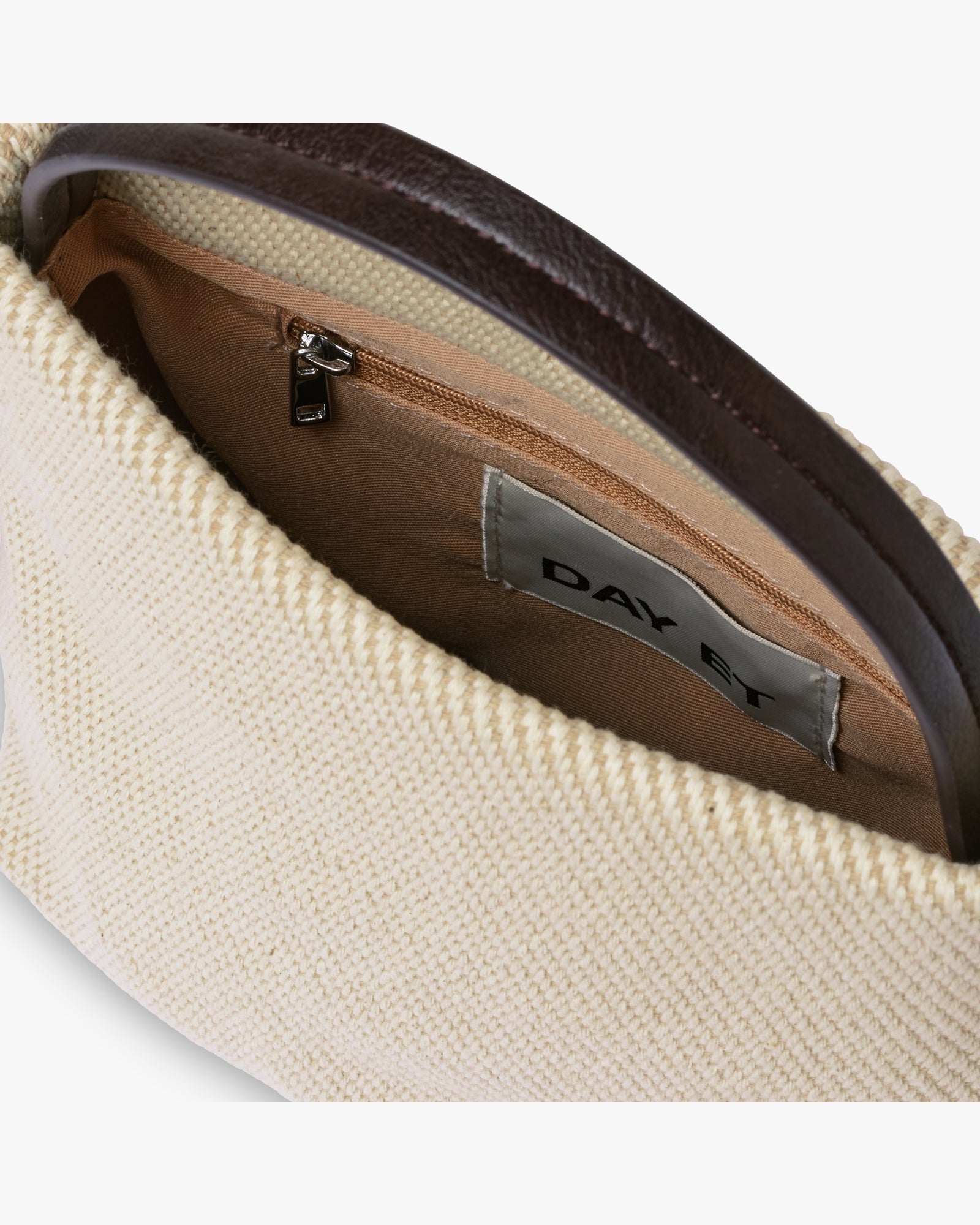 Day Structure Twill Shoulder