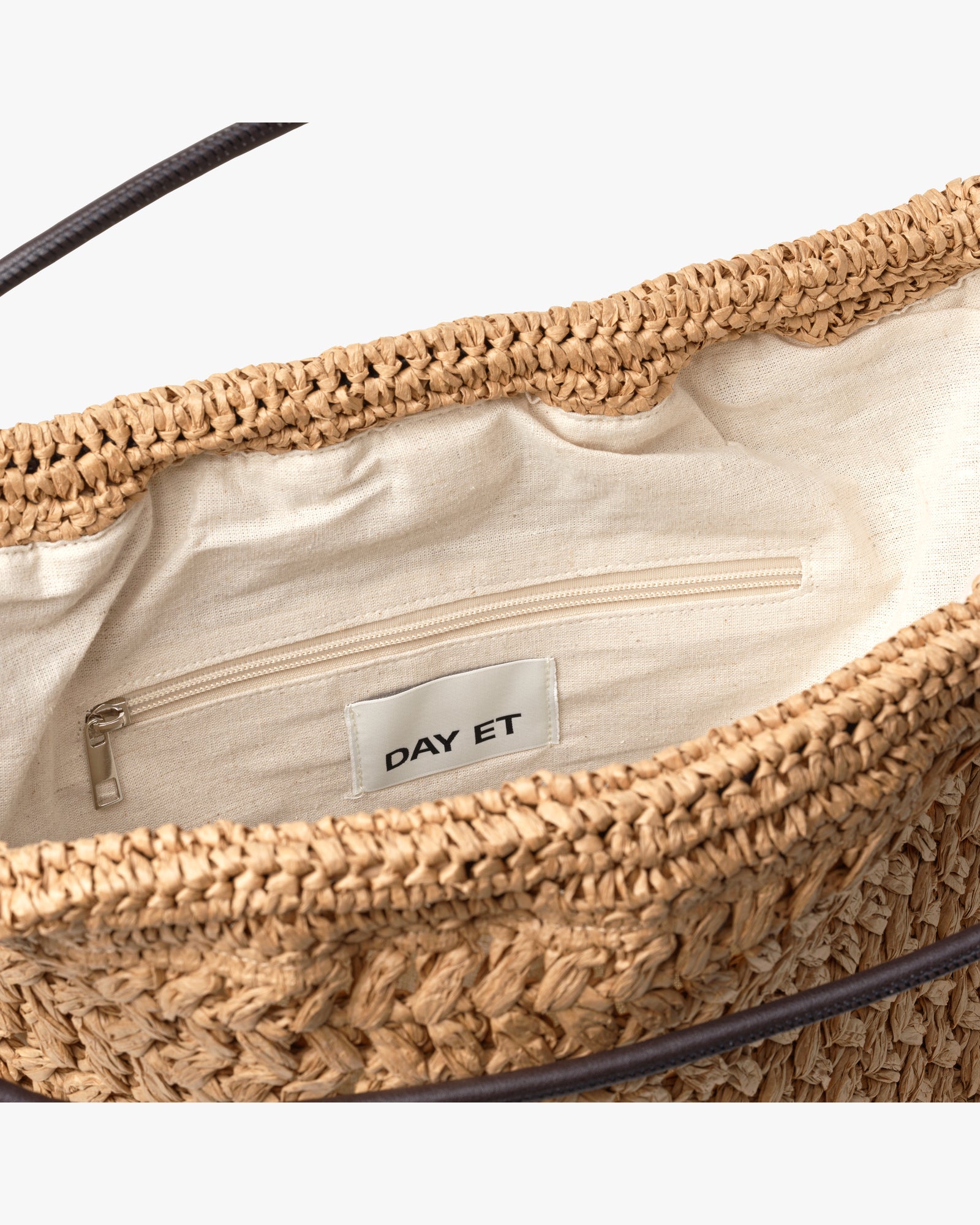 Day Creased Straw Bag