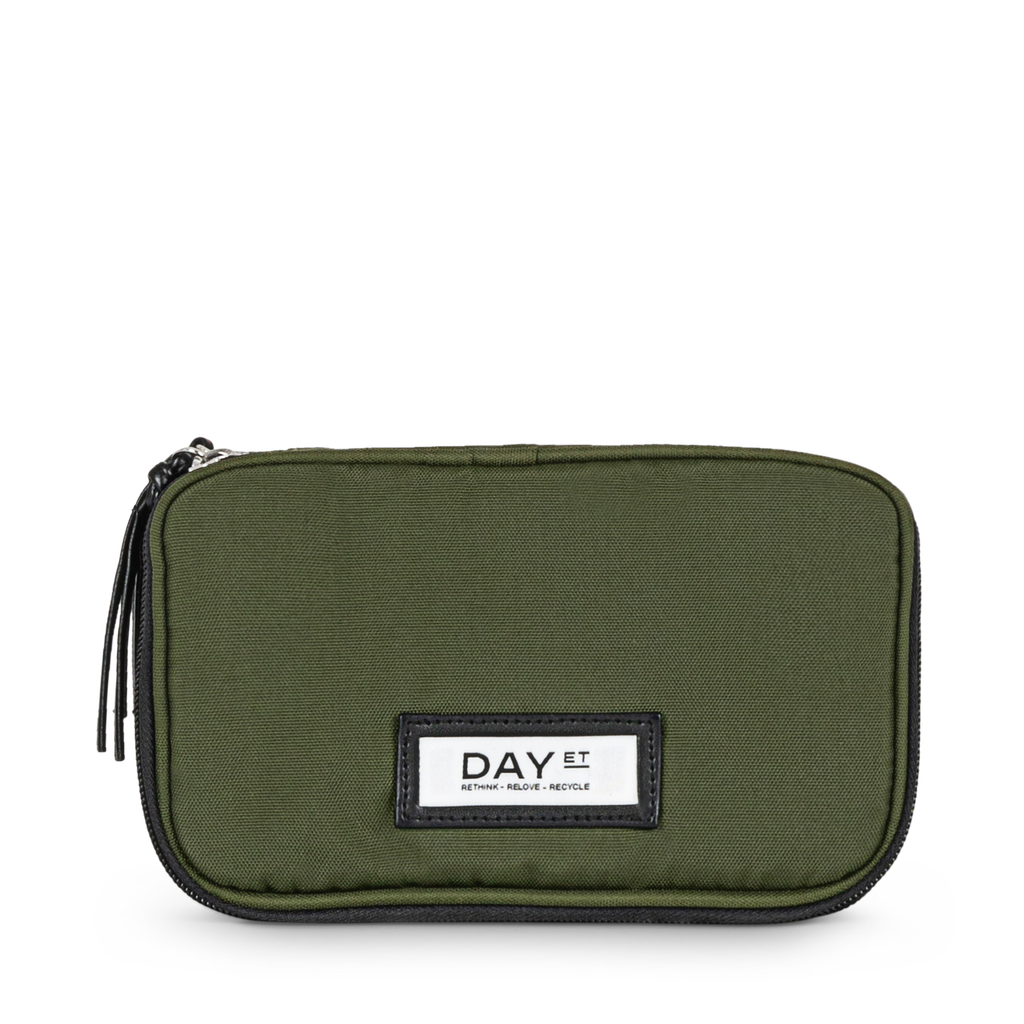 Day Gweneth RE-S PenPack